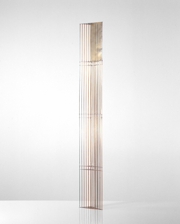 V-028